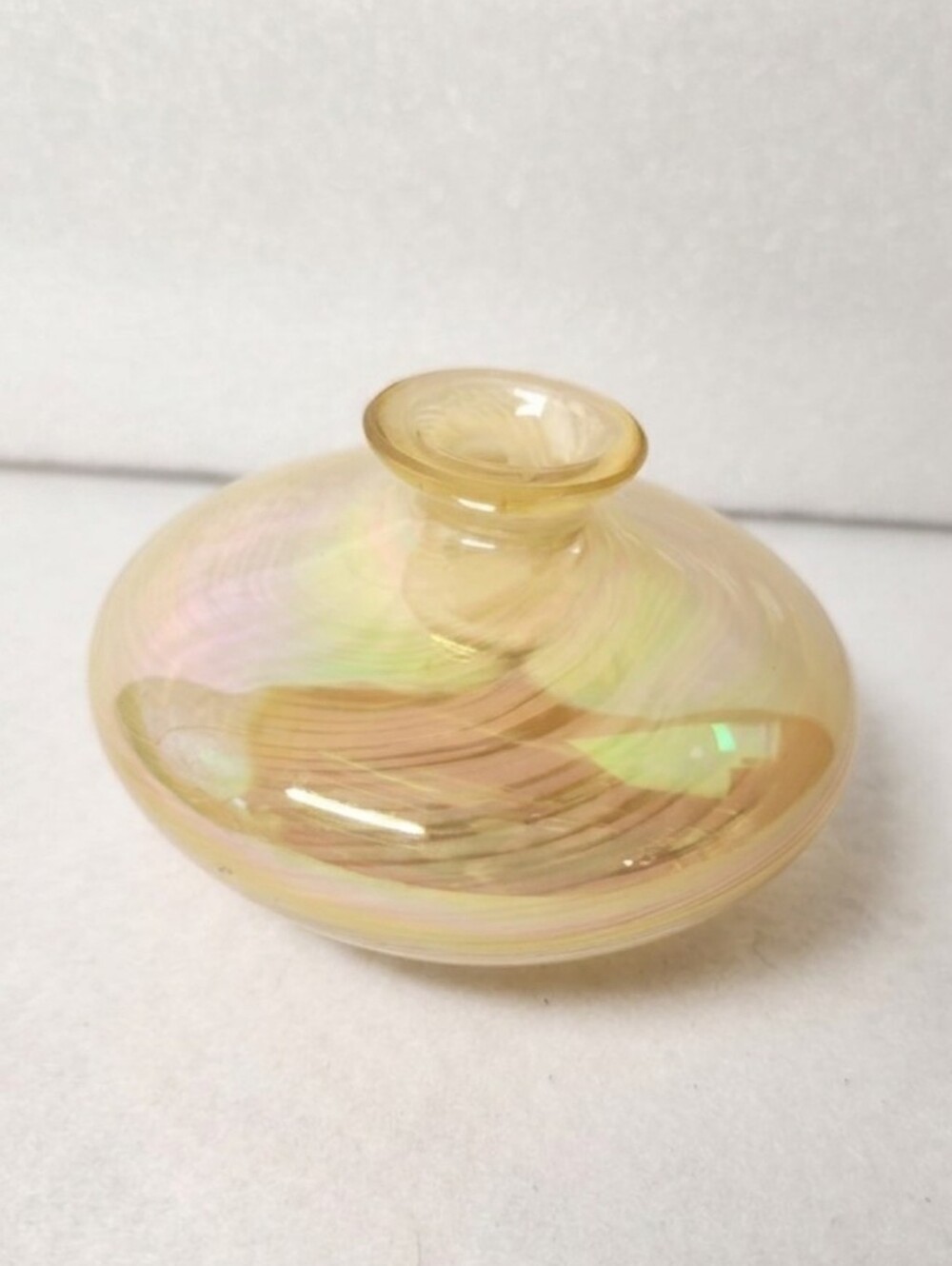 Vintage Iridescent Art Glass Swirl Vase Amber Gold Hand Blown Squat Bud Vessel